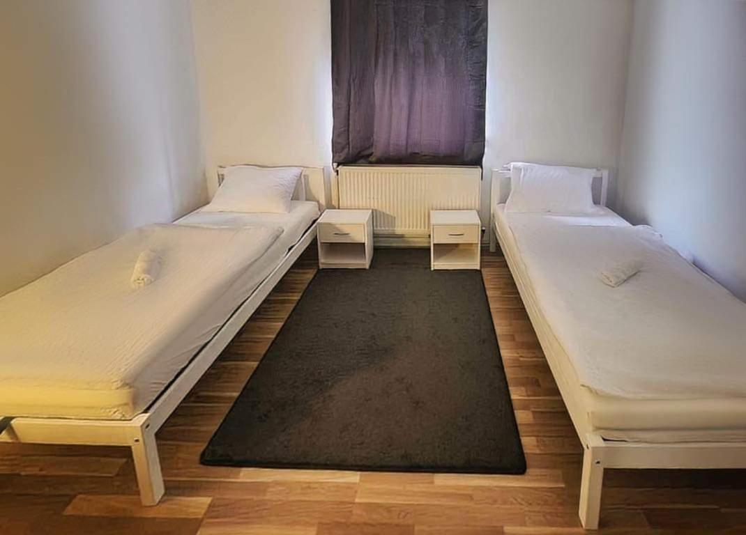 Albergue Adelin Viena Exterior foto